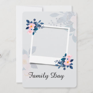 Elegante Paarse Bloemige Familie Dag Groenskaart Kaart
