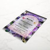 Elegante paarse bloemige trouw  folie uitnodiging (Gedraaid)