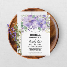 Elegante Paarse Bruiloftsborrel met Bloemen