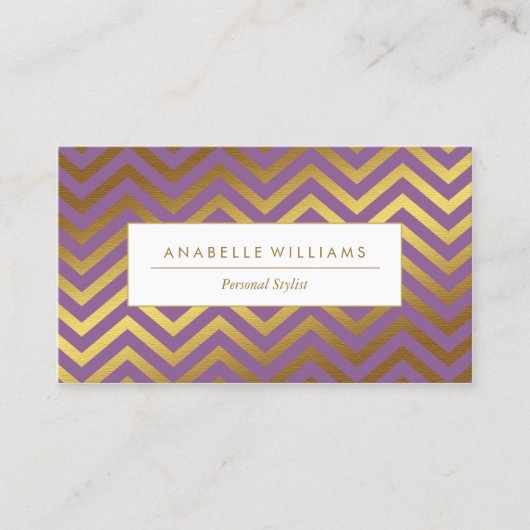 Elegante Paarse en Faux Gold Foil Chevrons Visitekaartje (Voorkant)