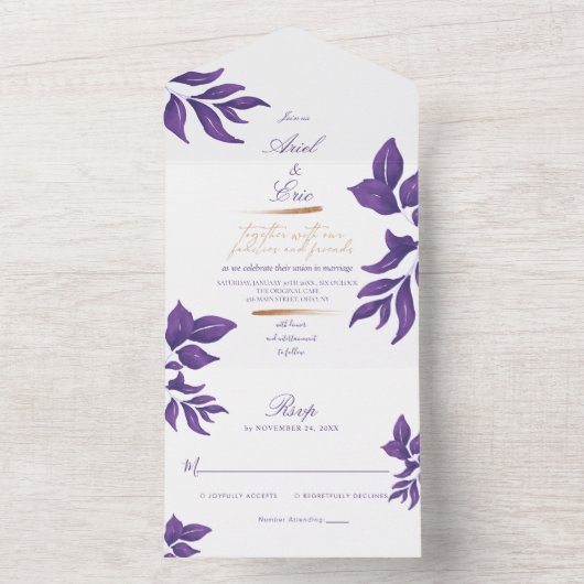 Elegante Paarse en gouden Eucalyptus bruiloft All In One Uitnodiging (Binnen)