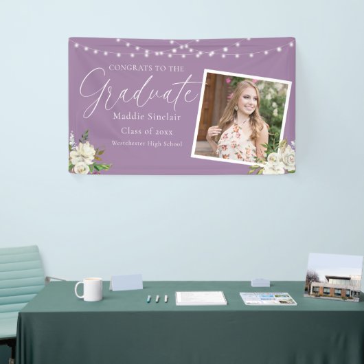 Elegante Paarse foto Floral Afstuderen Spandoek (Beurs)