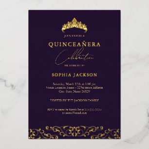 Elegante Paarse Gouden Tiara Script Quinceanera Folie Uitnodiging