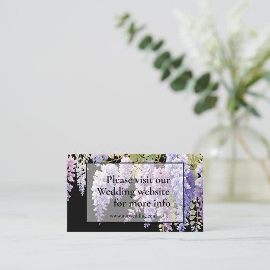Elegante paarse magenta waterverf wisteria bruilof informatiekaartje (Staand voorkant)