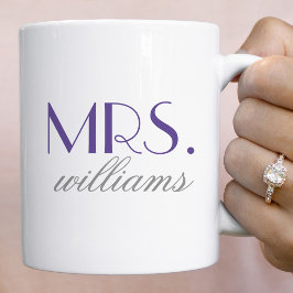 Elegante Paarse Mevrouw Trouw Monogram Koffiemok