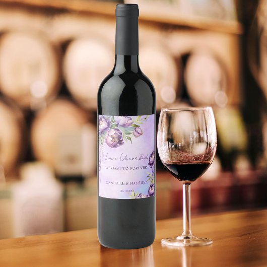 Elegante paarse pioenen lila wisteria bruiloft wijn etiket