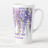 Elegante paarse waterverf wisteria floral Oma Latte Mok (Rechts)