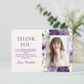 Elegante Paarse witte bloemen verjaardag dank u Bedankkaart (Staand voorkant)