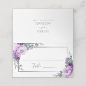 Elegante Paarse & Zilveren Bloemen Bruiloft Plaatskaartje (Buitenkant ongevouwen)
