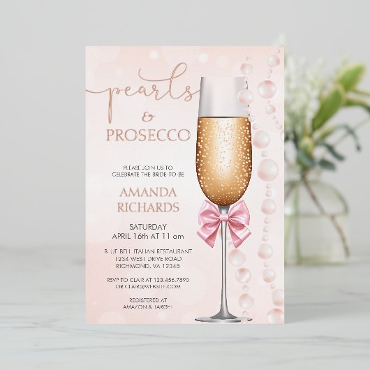 Elegante Parels en Prosecco Bruidsdouche Folie Uitnodiging (Staand Voorkant)