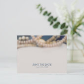 Elegante parels & Zee Schelpen Strand Save the Dat Aankondigingskaart (Staand voorkant)