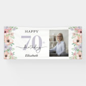 Elegante Pastel Bloemen Foto 70ste Verjaardagsfees Spandoek (Horizontaal)