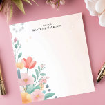 Elegante pastel bloemenboeket gepersonaliseerde na notitieblok<br><div class="desc">Breng een vleugje lentetijd elegantie aan uw dagelijkse notities met dit gepersonaliseerde notitieblok. Een prachtig boeket van pastelbloemen en delicaat groen cascades sierlijk uit de linker benedenhoek. De zachte, subtiele achtergrond versterkt het bloemige ontwerp. Voeg je eigen tekst toe aan creëer, een uniek en stijlvol notitieblok. Perfect voor het noteren...</div>