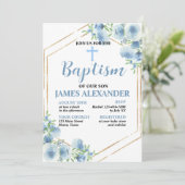 Elegante Pastelblauwe Bloemendoop Uitnodiging (Staand voorkant)