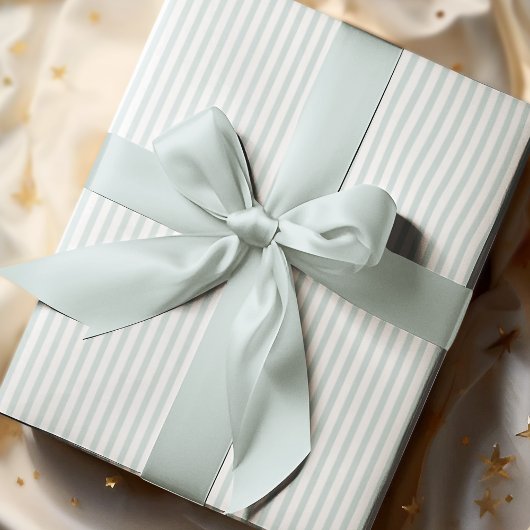 Elegante pastelblauwe en witte dunne strepen cadeaupapier