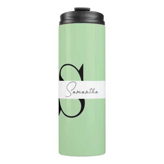Elegante Pastelgroene Monogram Thermische Tumbler Thermosbeker (Voorkant)