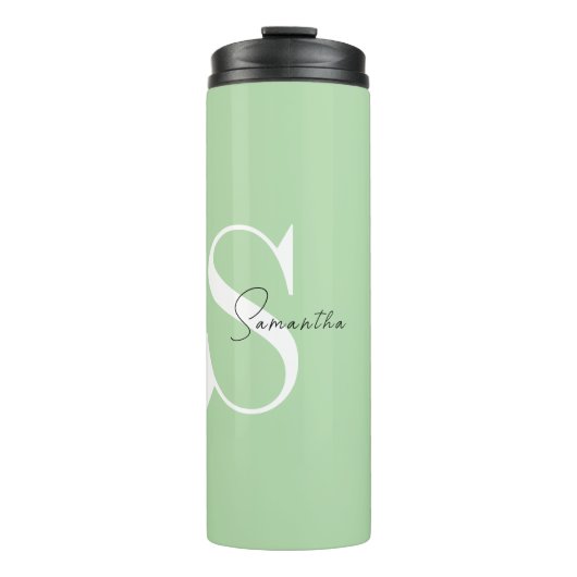 Elegante Pastelgroene Monogram Thermische Tumbler Thermosbeker (Voorkant)