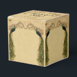 Elegante  Peacock Posh Bruiloft Favor Box Bedankdoosjes<br><div class="desc">Dit prachtige en elegante ontwerp, genaamd Elegant Peacock Posh Wedding, heeft een prachtig geïnspireerd design. De achtergrond is een griezelig ivoren patroon met roldesign boven en onder. Aan beide zijden zijn er twee beschilderde pauzes. Ideaal voor een stijl of een opulente bruiloft. Deze set bevat uitnodigingen, behalve datumkaarten, reactiekaarten, dankuwel...</div>
