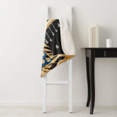 Elegante Peacock Sherpa deken met goud en blauw (In situ)