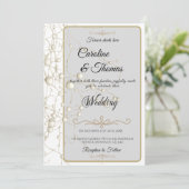 Elegante Pearl Gold Script Wedding Romantische Par Kaart (Staand voorkant)