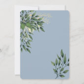 Elegante Perzik Bloemen Stoffig Blauw bruiloft uit Kaart (Achterkant)