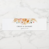 Elegante perzik bloemenbruiloft waterfles etiket (Enkel label)