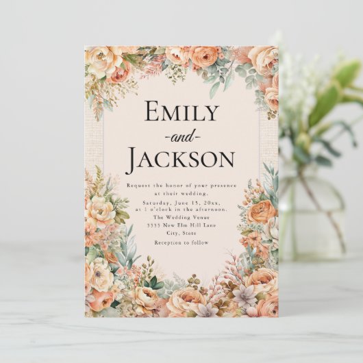 Elegante perzik crème bloemenbruiloft kaart (Staand voorkant)