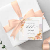 Elegante perzik- en paarse bloemige bruidsdouche bedankjes labels