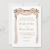 Elegante perzik waterverf bloemenboog trouwfeest kaart (Voorkant)