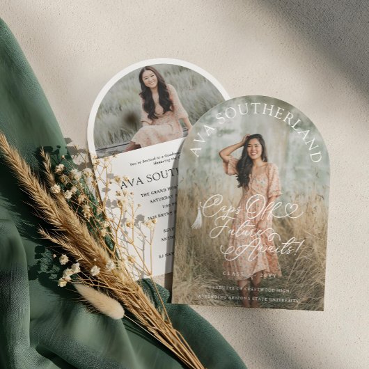 Elegante Petten uit de toekomst wachten op u! Afst Kaart