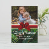 Elegante Pine Red Bow Kerstfoto Feestdagenkaart (Staand voorkant)