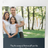 Elegante Pine takken elegant 3 foto's Kerstmis Drieluik Wenskaart (Binnenzijde eerst)