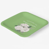 Elegante Pistache Groen en Witte Rozen Bruiloft Papieren Bordje (Gebogen)