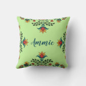 Elegante Pistachio Groene Bloemen Aangepaste Naam Kussen (Achterkant)