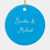 Elegante Plain Azure Blauw Gepersonaliseerde Custo Keramisch Ornament (Voorkant)