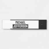 Elegante Plain Zwart Wit Gepersonaliseerde Custom Deurbordje (Voorkant)