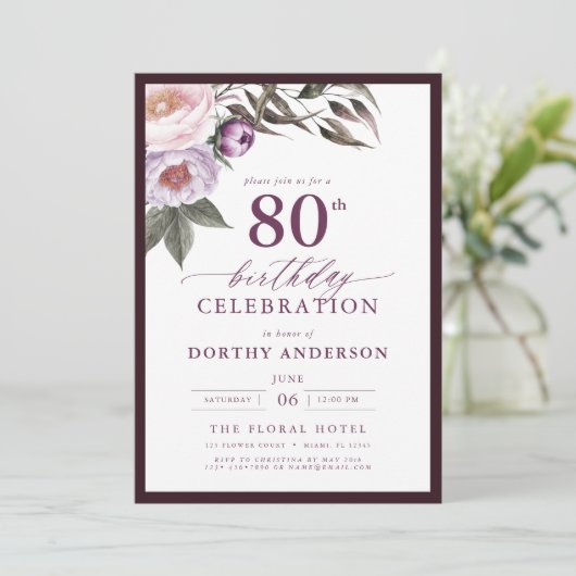 Elegante Plum Paarse Bloemen Script 80ste Verjaard Kaart (Staand voorkant)