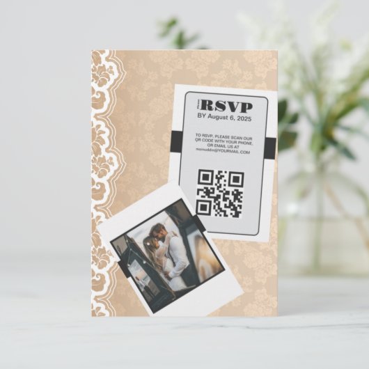 Elegante QR Code Bruiloft RSVP Kaart (Staand voorkant)