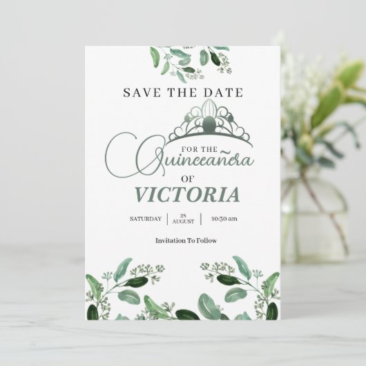 Elegante Quinceañera Sage Green Crown Save The Date (Staand voorkant)