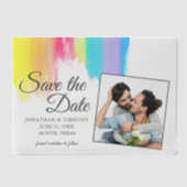 Elegante Rainbow Couple Foto Sla de datum op Vellum Uitnodigingen (Voorkant)