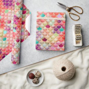 Elegante regenboog glitterschaal en folie zeemeerm cadeaupapier