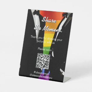 Elegante Regenboog Huwelijksfoto's van Homoseksuel Reclamebord Met Voetstuk