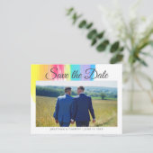 Elegante regenboog verlovingsfoto Save The Date Briefkaart (Staand voorkant)