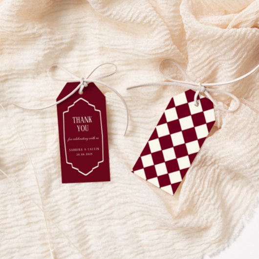 Elegante Retro Geruite Burgundy Trouw Cadeaulabel