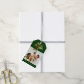Elegante Retro Groen en Goud Vrolijke Kerstfoto Cadeaulabel (Met Touw)