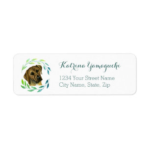 Elegante Rhodesian Ridgeback Hond met een krans Etiket