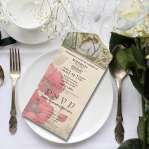 Elegante rode bloemige klaproos op crèmekleurige k