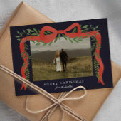 Elegante rode boog met groen Foto Kerstmis Feestdagenkaart