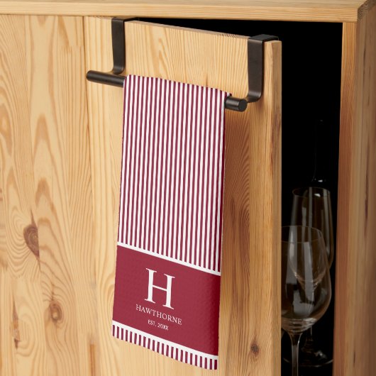 Elegante rode Bourgogne streep monogram naam Theedoek (Derde Gevouwen)