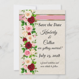 Elegante rode en roze rozen met gouden bruiloft kaart